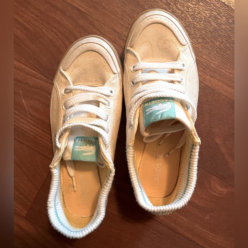 Lacoste canvas sneaks SZ 5.5 women’s. Super adorable and unique. Worn 3x’s only!